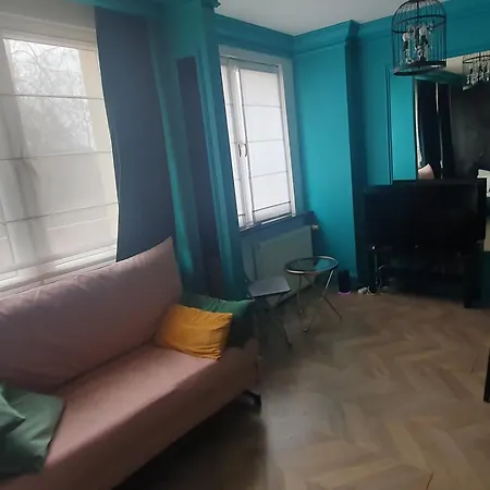 Nice Warsaw Apartment *